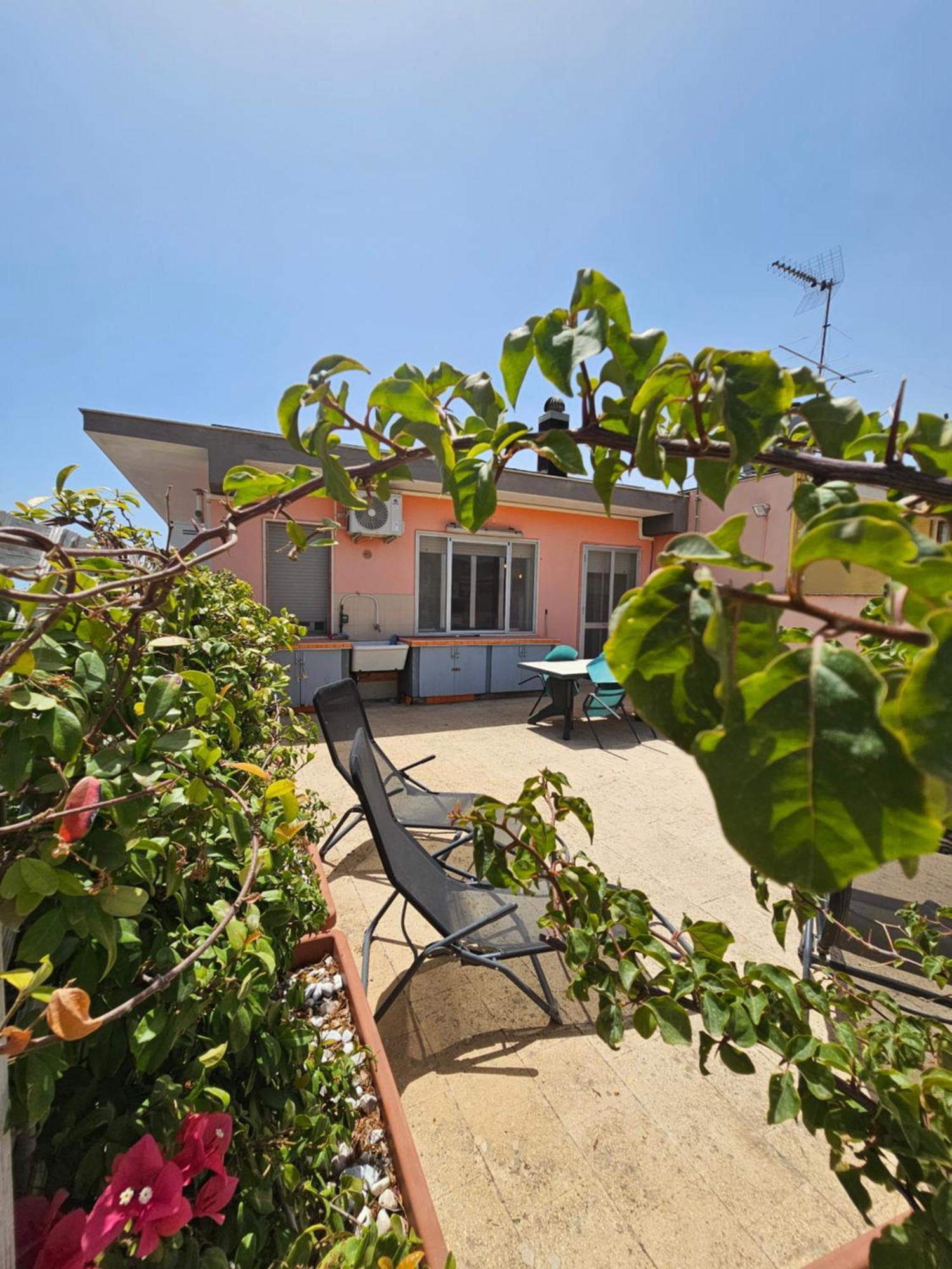 Stella-Guesthouse Solarino Exteriér fotografie